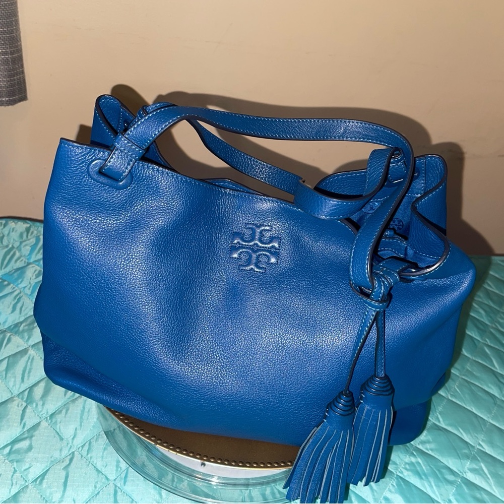 Tory Burch Thea Slouchy Shoulder Bag Tidal Blue Pebbled Leather Tassel NWOT